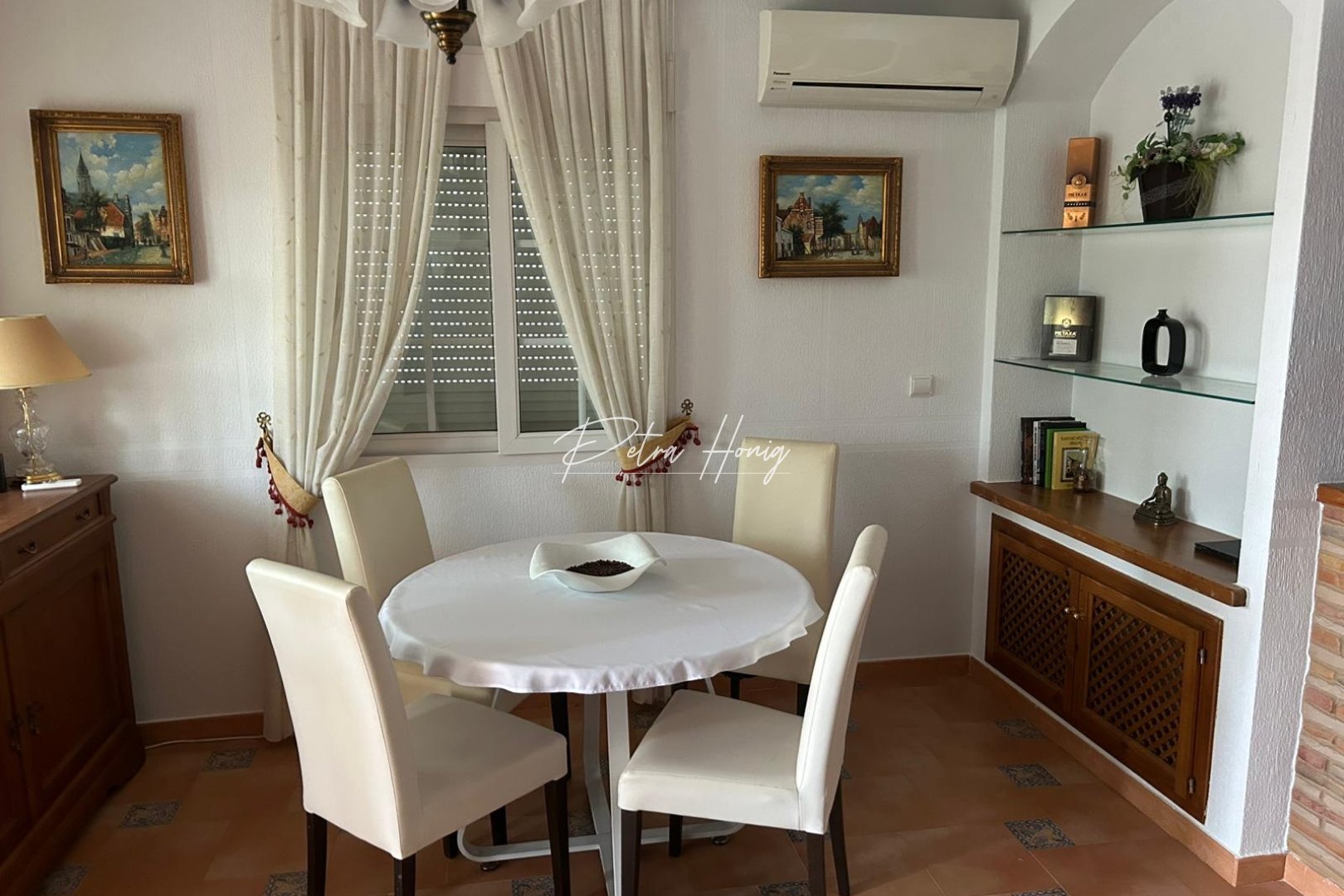 Til Salgs - Villa - Villamartin - Los Dolses