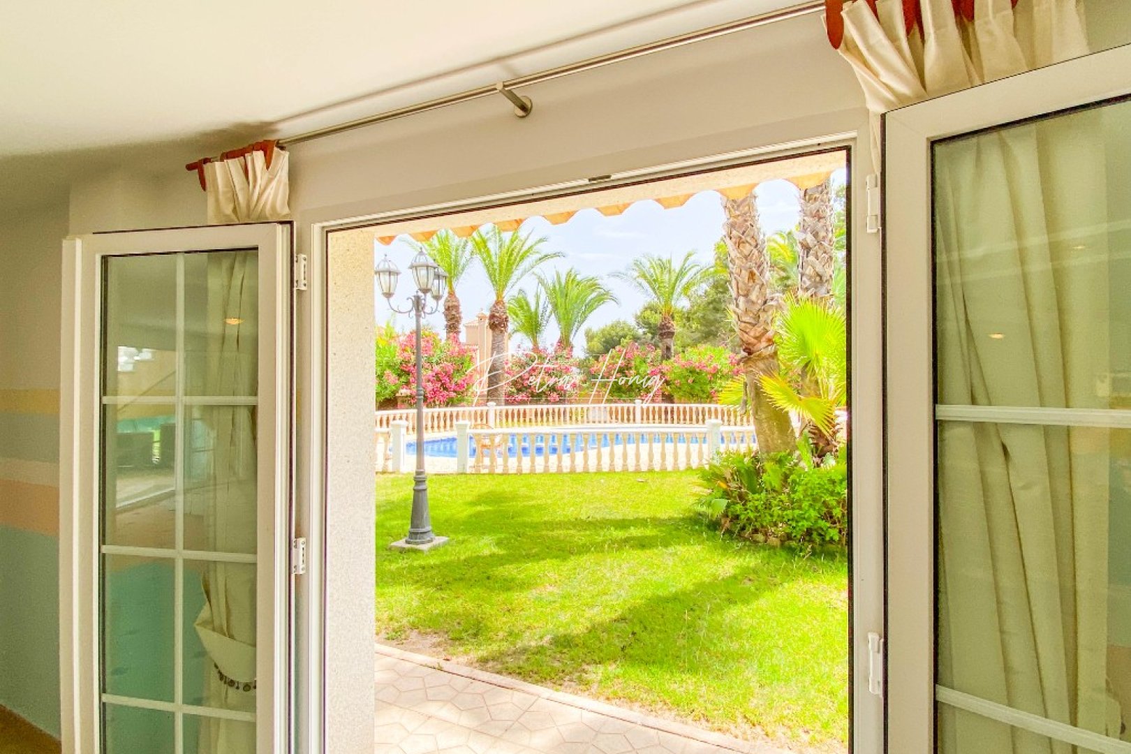 Til Salgs - Villa - Villamartin