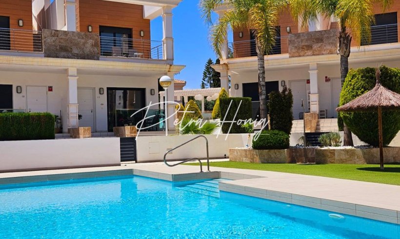 Townhouse - Resales - Ciudad Quesada - Pueblo Bravo