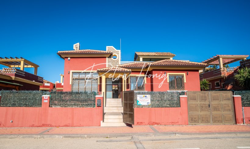 Villa - A Vendre - Algorfa - GL-86367