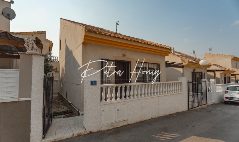 Villa - A Vendre - Ciudad Quesada - 057