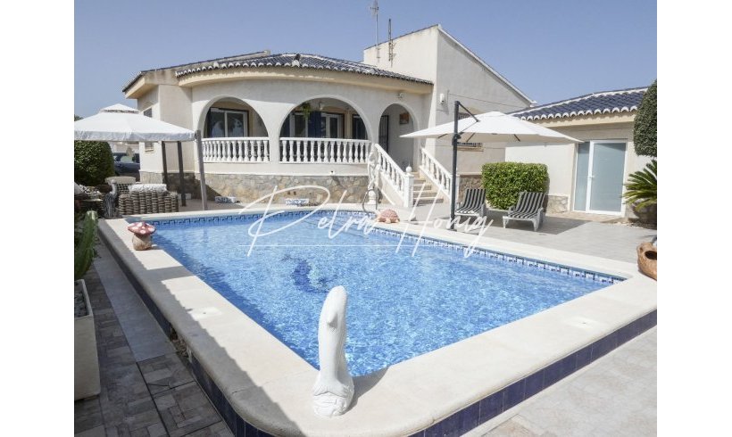 Villa - A Vendre - Ciudad Quesada - 097