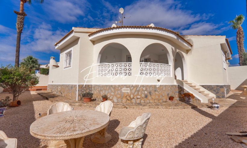 Villa - A Vendre - Ciudad Quesada - 106