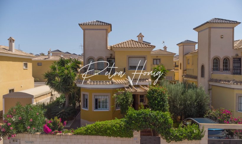 Villa - A Vendre - Ciudad Quesada - 125