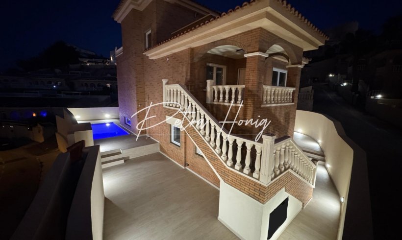 Villa - A Vendre - Ciudad Quesada - 174