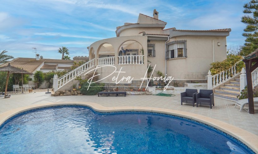 Villa - A Vendre - Ciudad Quesada - 222