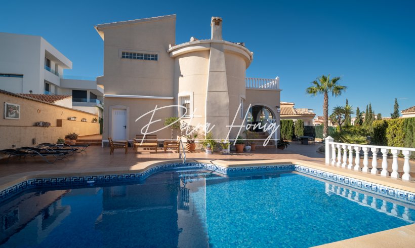 Villa - A Vendre - Ciudad Quesada - 259