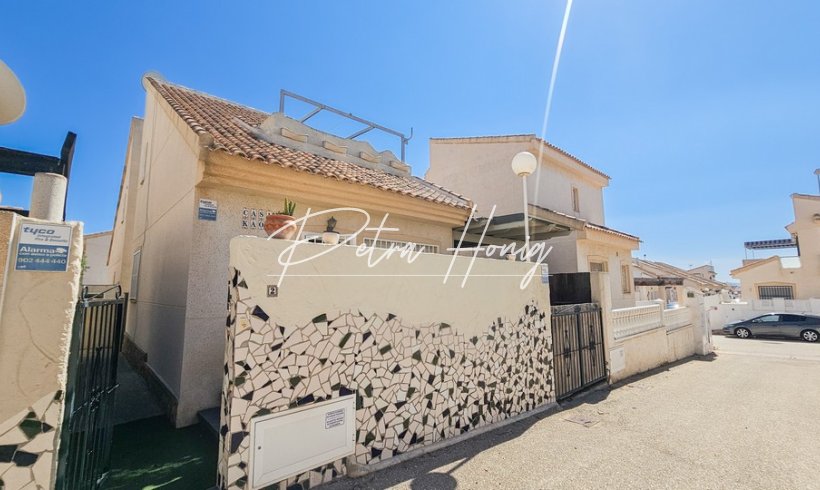 Villa - A Vendre - Ciudad Quesada - 948