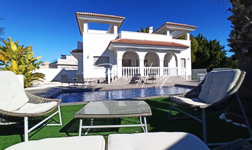 Villa - A Vendre - Ciudad Quesada - Dona Pepa