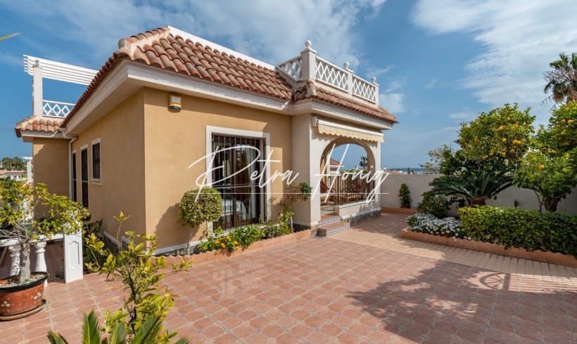 Villa - A Vendre - Ciudad Quesada - La Fiesta