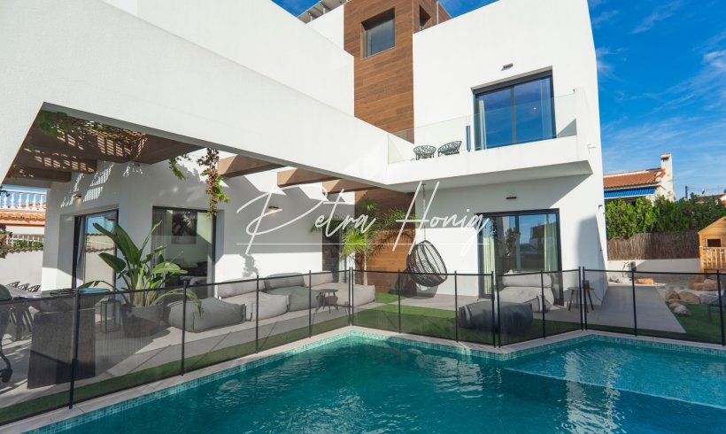 Villa - A Vendre - Ciudad Quesada - Town Center