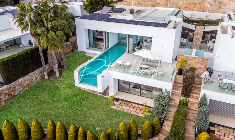 Villa - A Vendre - Las Colinas - GL-19296