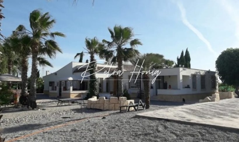 Villa - A Vendre - Other areas - La Matanza
