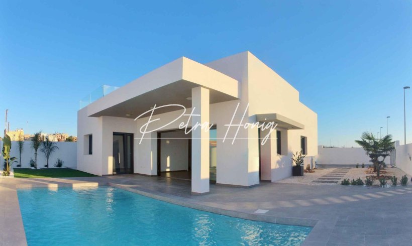 Villa - New build - Other areas - polideportivo