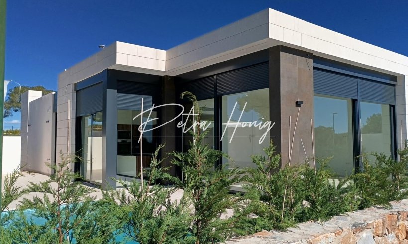 Villa - New build - Pilar de La Horadada - Roda Golf