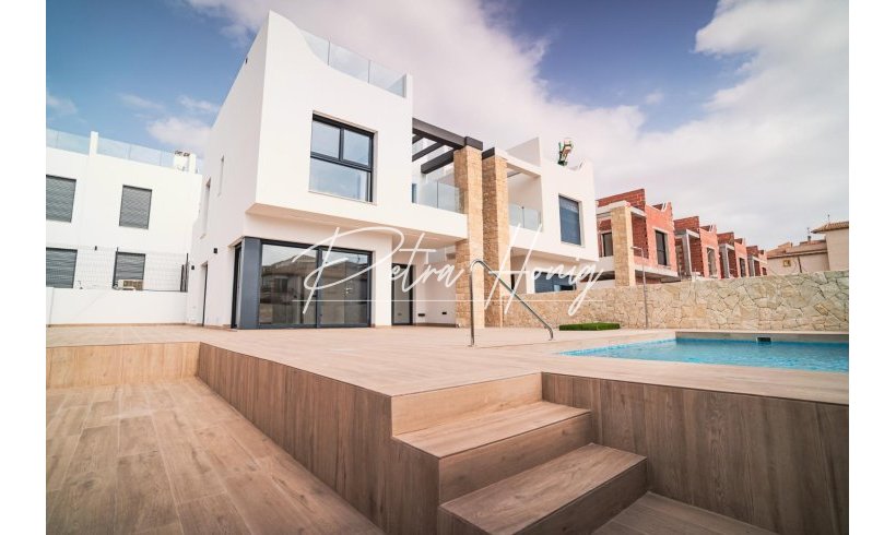 Villa - nieuw - Orihuela Costa - Punta Prima