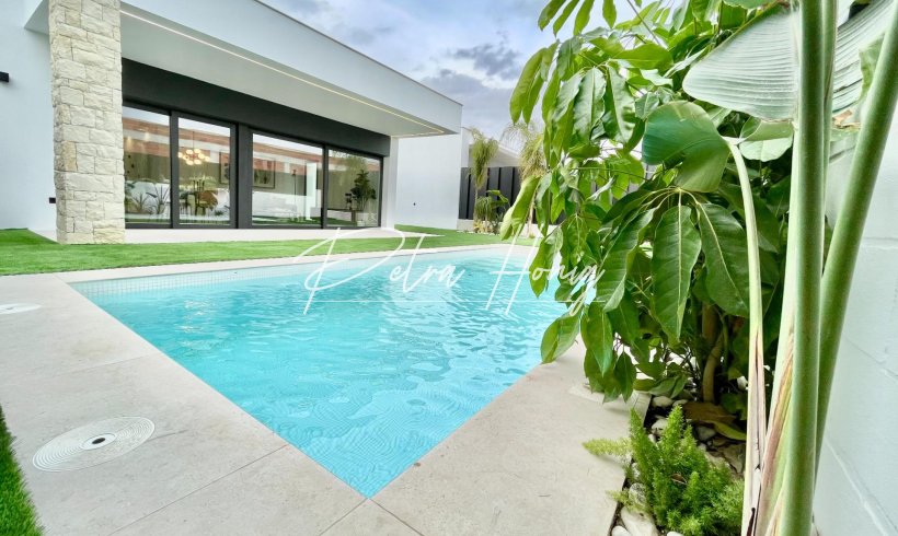 Villa - Nouvelle Construction - Other areas - Urb. La Quinta