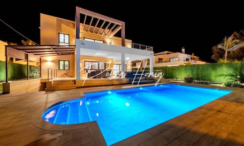 Villa - Resales - Cabo Roig - Costa blanca