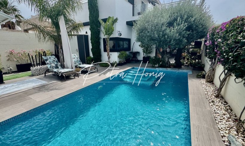 Villa - Resales - Ciudad Quesada - 825