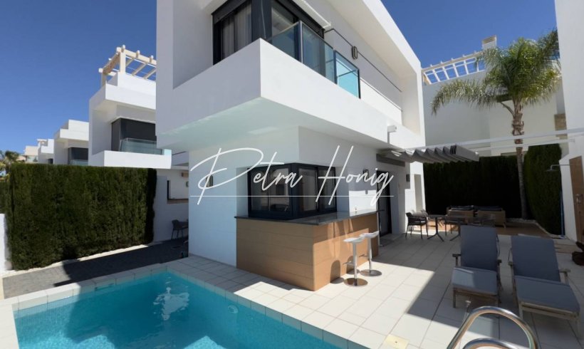 Villa - Resales - Ciudad Quesada - 954