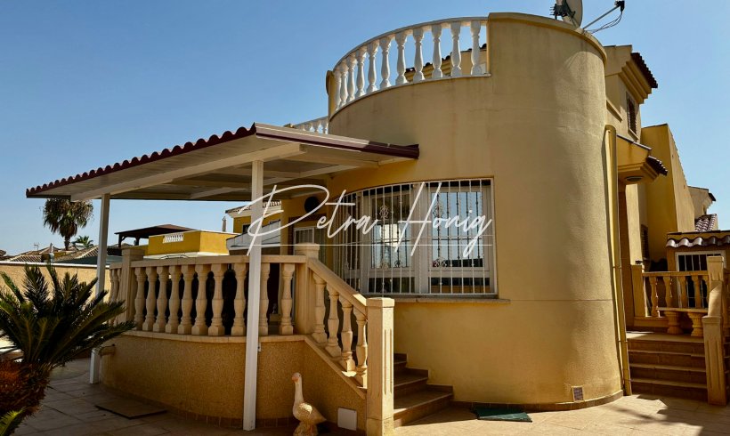 Villa - Resales - Guardamar del Segura - 270