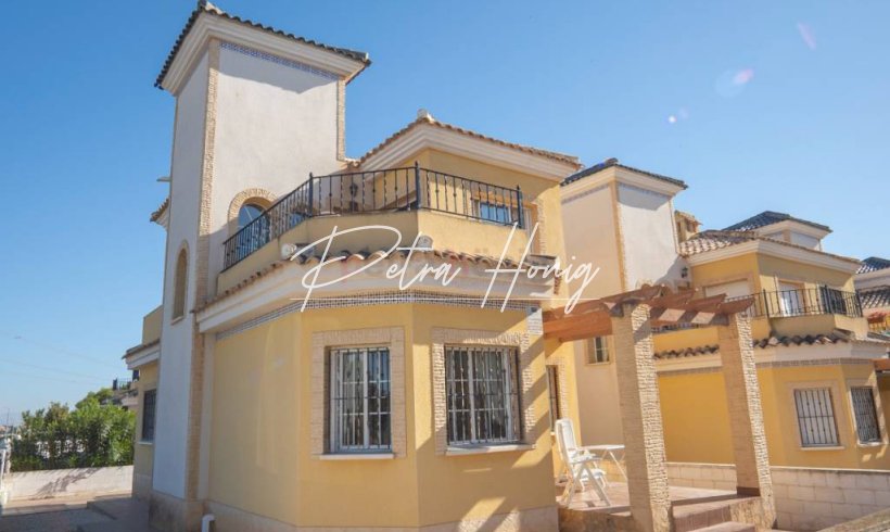Villa - Resales - Guardamar del Segura - El Raso, Guardamar