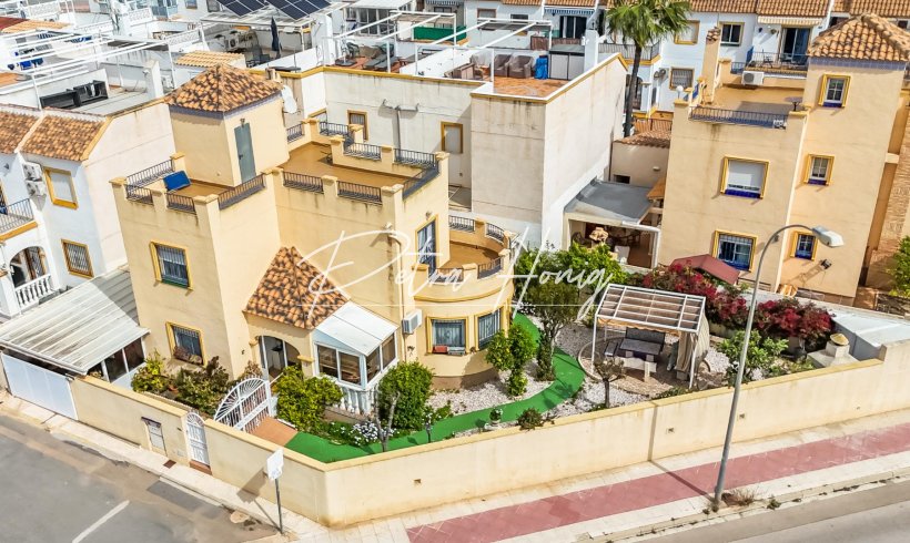 Villa - Resales - Orihuela Costa - La Zenia- Orihuela costa