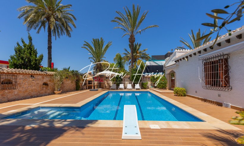 Villa - Resales - Orihuela Costa - Orihuela Costa