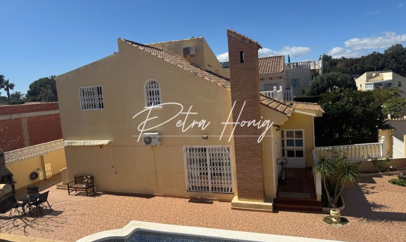 Villa - Resales - Playa Flamenca - R-89502