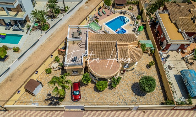 Villa - Resales - Torrevieja - La Siesta