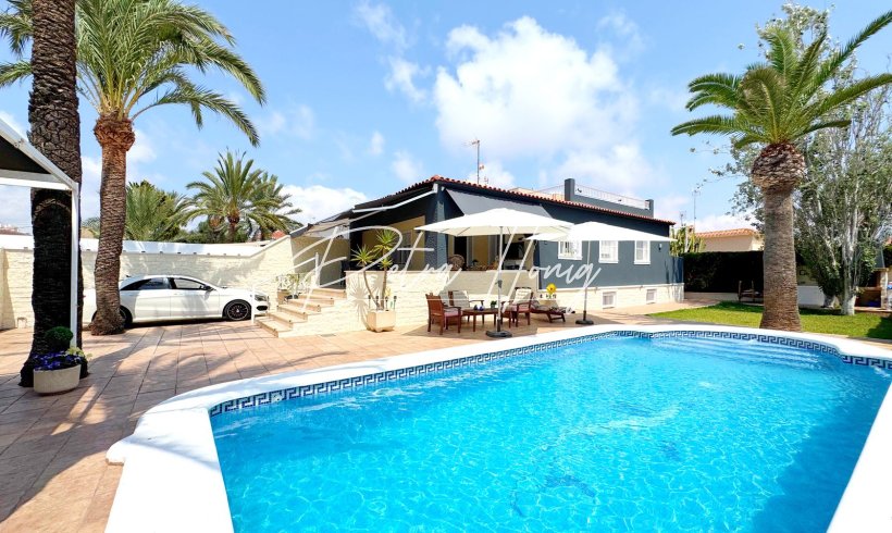 Villa - Resales - Torrevieja - Rocio del Mar