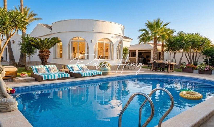 Villa - Resales - Torrevieja - Torrevieja