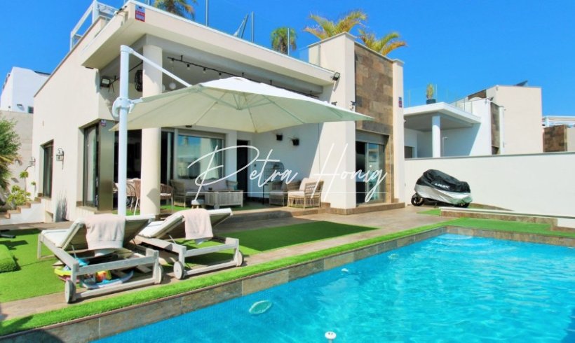 Villa - Resales - Villamartin - Villamartin