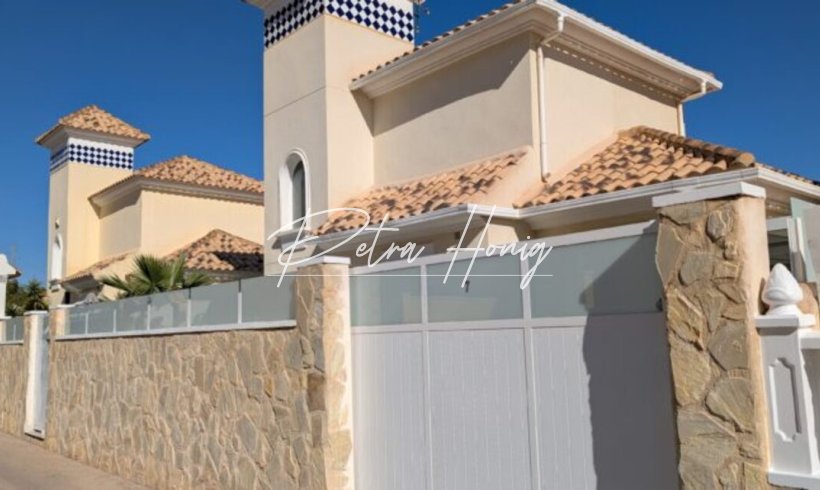 Villa - Resales - Villamartin - Villamartin