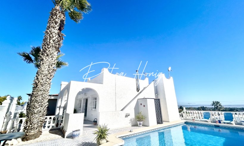 Villa - Resales - Villamartin - Villamartin