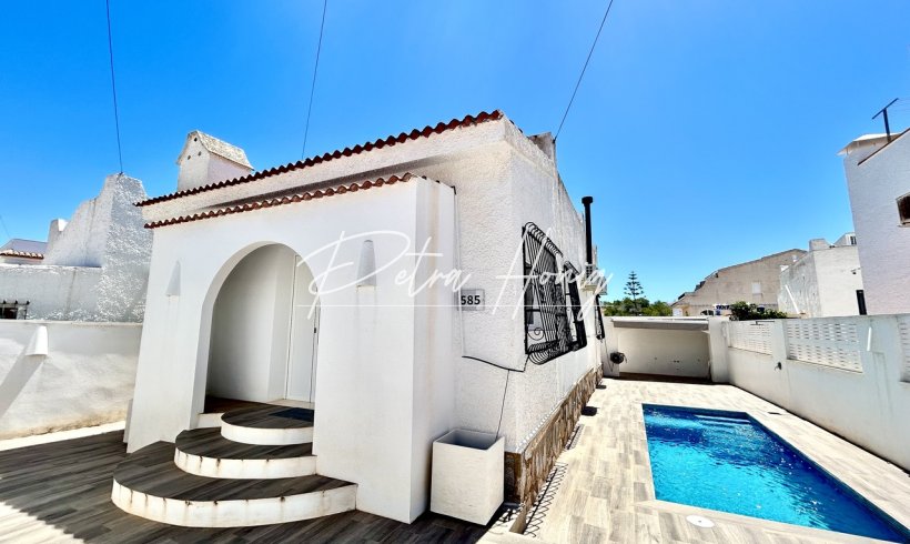 Villa - Resales - Villamartin - Villamartin