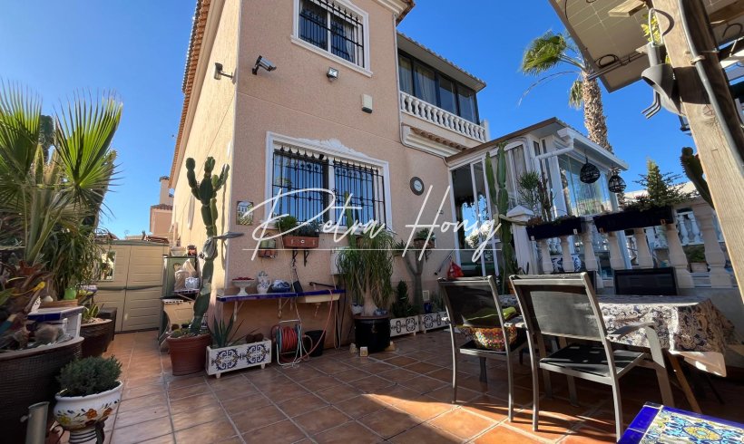 Вилла - Sale - La Zenia - M-64507