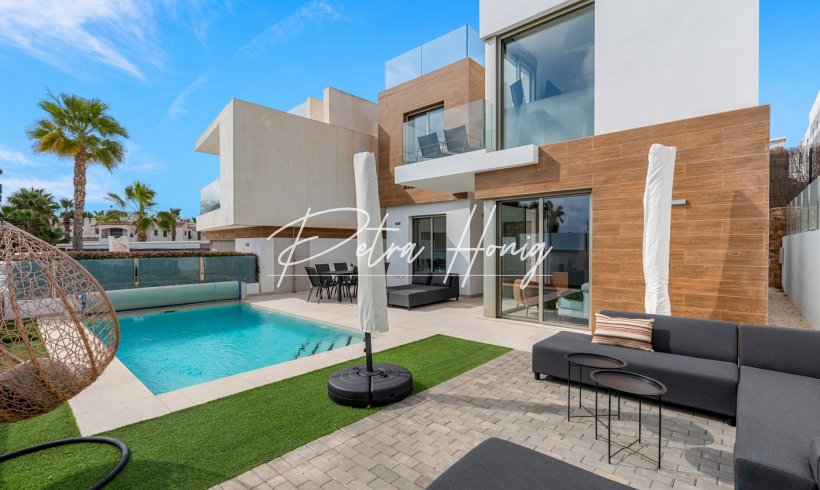 Вилла - Sale - Orihuela Costa - Villamartin