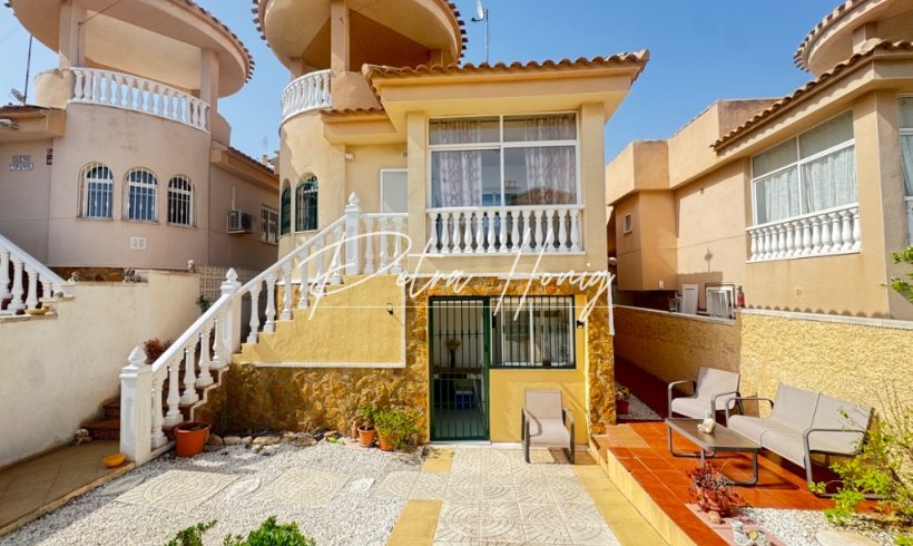 Вилла - Sale - Orihuela Costa - Villamartin