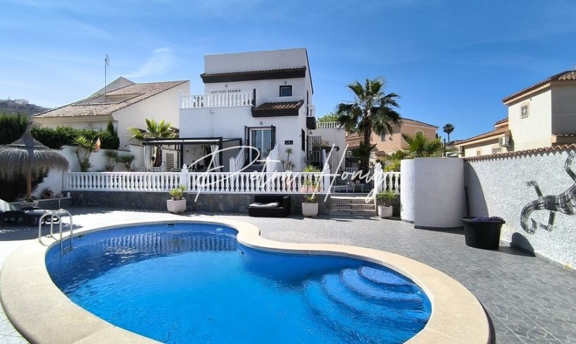 Villa - Til Salgs - Benijofar - 945