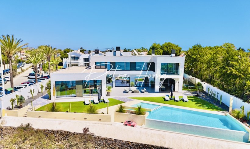 Villa - Til Salgs - Cabo Roig - Cabo Roig