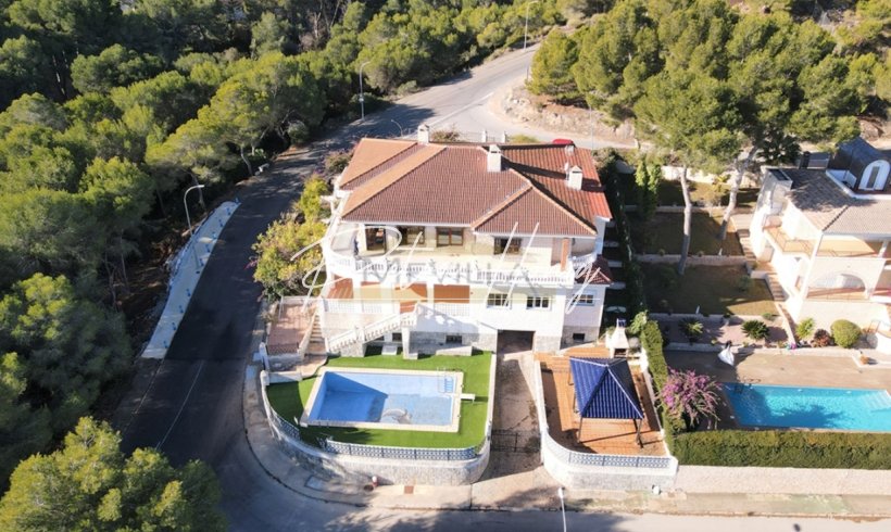 Villa - Til Salgs - Campoamor - R-23091