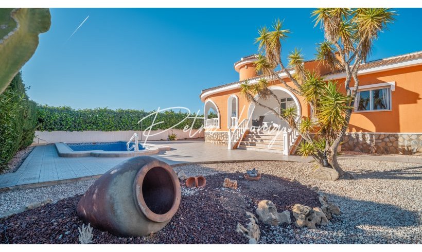 Villa - Til Salgs - Ciudad Quesada - 072
