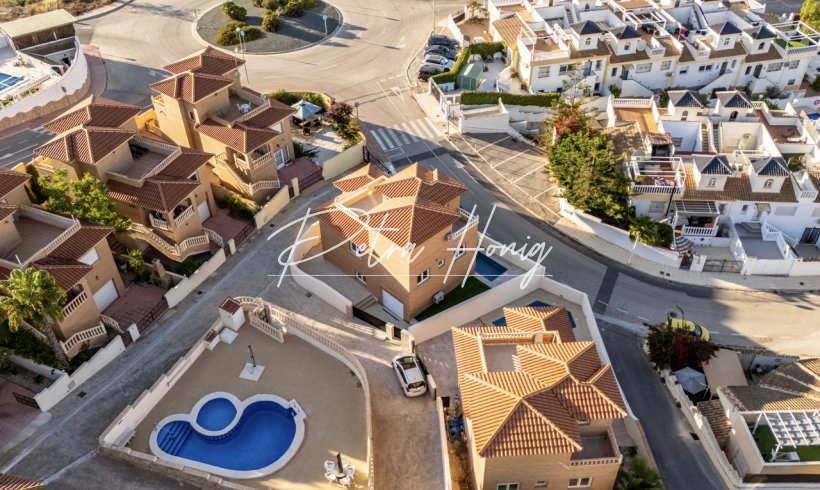 Villa - Til Salgs - Ciudad Quesada - Ciudad Quesada