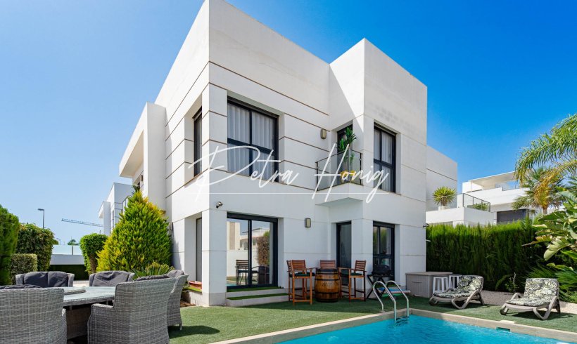 Villa - Til Salgs - Ciudad Quesada - Ciudad Quesada
