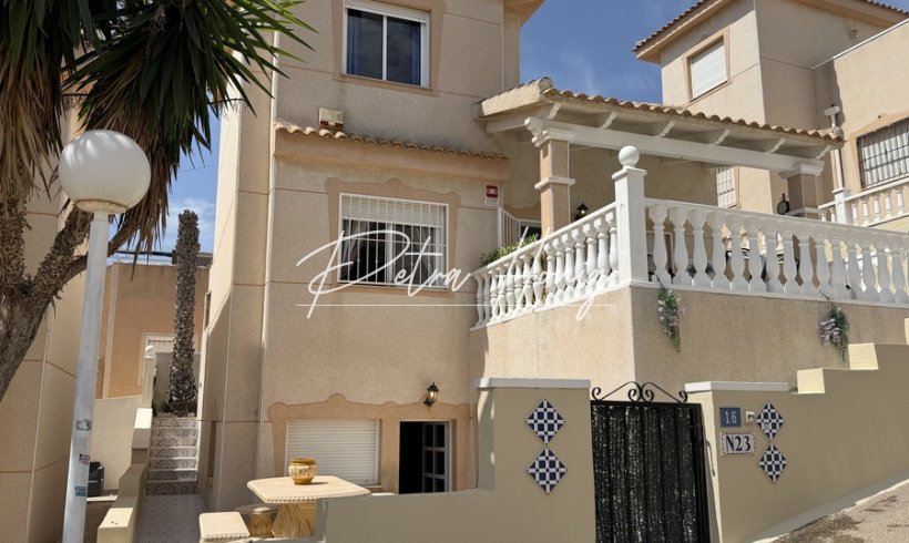 Villa - Til Salgs - Ciudad Quesada - Ciudad Quesada