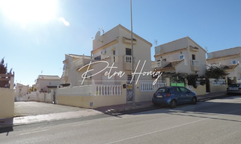 Villa - Til Salgs - Ciudad Quesada - Ciudad Quesada