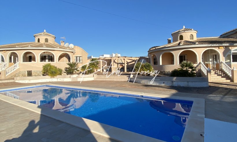 Villa - Til Salgs - Ciudad Quesada - La Fiesta