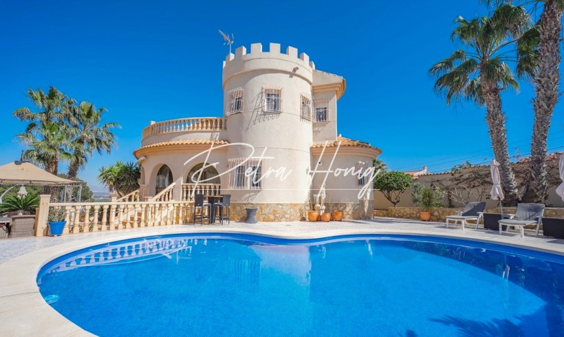 Villa - Til Salgs - Ciudad Quesada - La Marquesa Golf