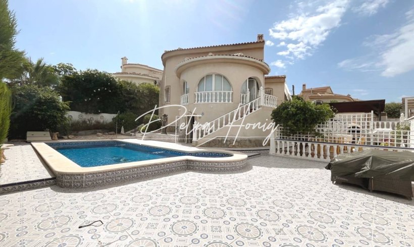 Villa - Til Salgs - Ciudad Quesada - La Marquesa Golf